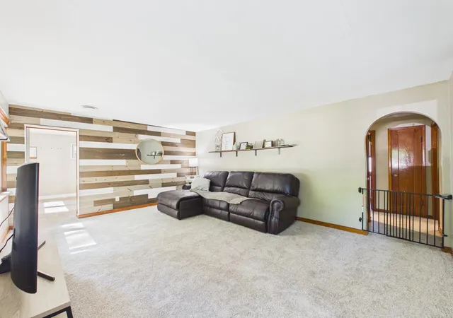 Photo 3 of Single family home for sale at 512 2nd Street SE, Glenwood, MN 56334 | MLS# 7088031 | Listing updated on 2026-09-11