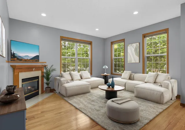 Photo 4 of Single family home for sale at 9771 Gable Dr, Eden Prairie, MN 55347 | MLS# 7088237 | Listing updated on 2026-09-09