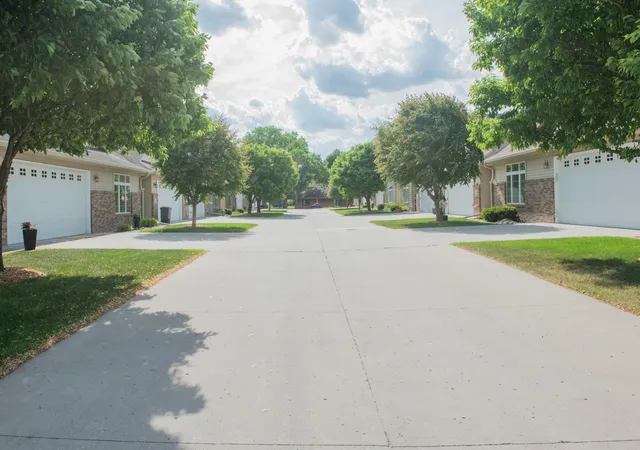 Photo 3 of Single family home for sale at 1307 2nd Street S #B, Moorhead, MN 56560 | MLS# 7088524 | Listing updated on 2026-09-11