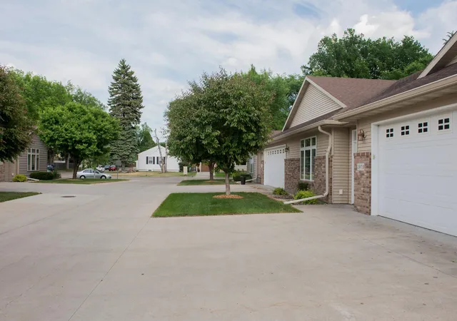 Photo 4 of Single family home for sale at 1307 2nd Street S #B, Moorhead, MN 56560 | MLS# 7088524 | Listing updated on 2026-09-11