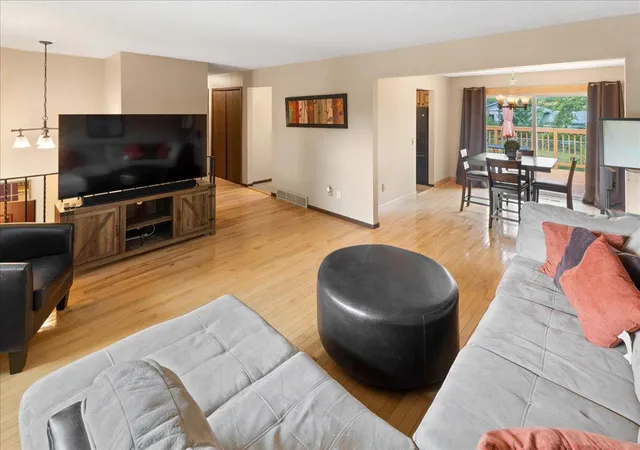 Photo 1 of Single family home for sale at 5121 148th Path W, Saint Paul, MN 55124 | MLS# 7088786 | Listing updated on 2026-09-15