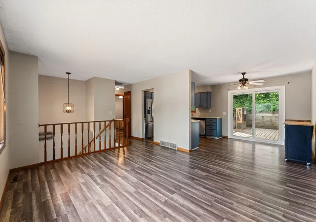 Photo 2 of Single family home for sale at 509 Mill St E, Cannon Falls, MN 55009 | MLS# 7088976 | Listing updated on 2026-09-12