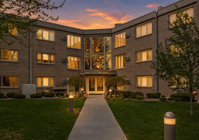 Photo 2 of Sale Pending at 4360 Brookside Ct #218, Minneapolis, MN 55436 | MLS# 7090036 | Listing updated on 2026-09-11