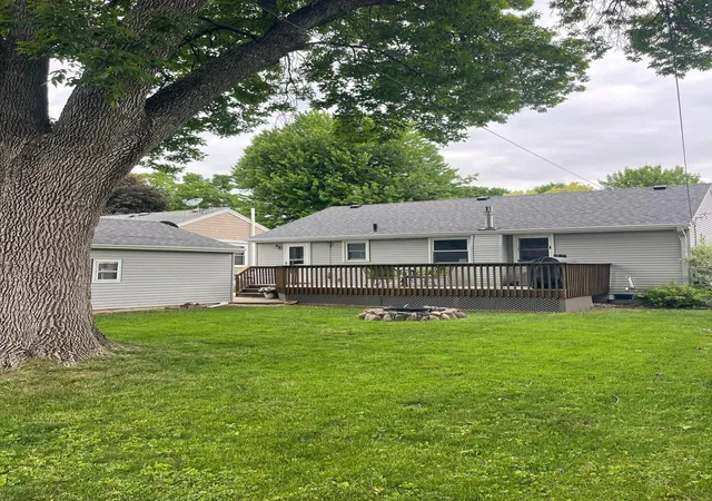 Photo 2 of Single family home for sale at 3904 7th Place Nw, Rochester, MN 55901 | MLS# 7090211 | Listing updated on 2026-09-13