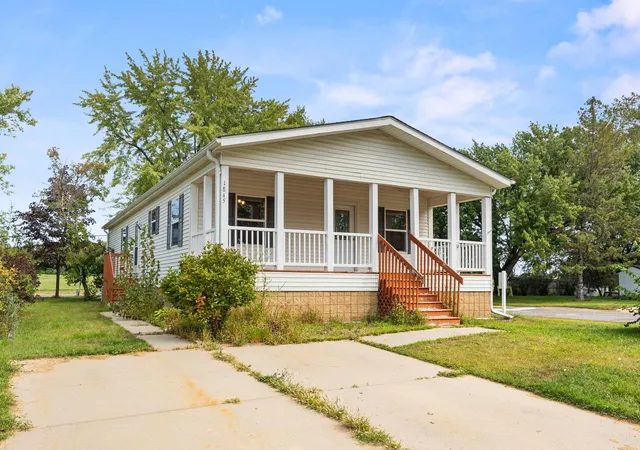 Photo 1 of Sale Pending at 1845 83rd Street W, Inver Grove Heights, MN 55077 | MLS# 7090303 | Listing updated on 2026-09-14