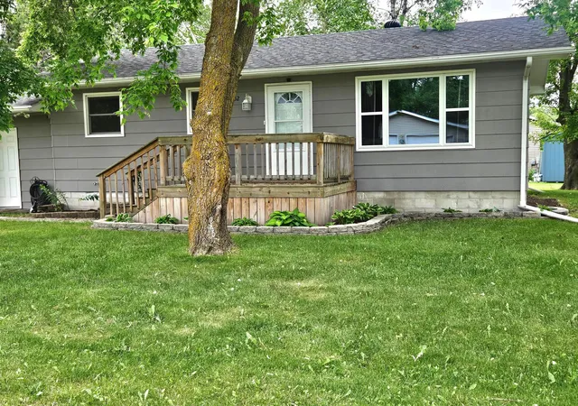 Photo 2 of Sale Pending at 252 E Nelson Ave, Newfolden, MN 56738 | MLS# 7090437 | Listing updated on 2026-09-11