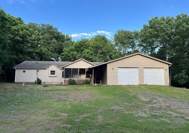 Photo 1 of Single family home for sale at 61256 440th Street, Fairfax, MN 55332 | MLS# 7090487 | Listing updated on 2026-09-08
