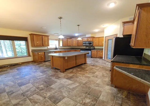 Photo 4 of Single family home for sale at 61256 440th Street, Fairfax, MN 55332 | MLS# 7090487 | Listing updated on 2026-09-08