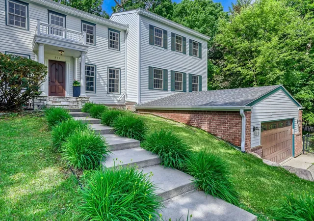 Photo 1 of Single family home for sale at 211 Paisley Ln, Minneapolis, MN 55422 | MLS# 7090493 | Listing updated on 2026-09-09