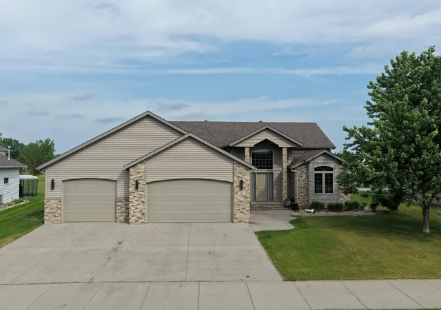 Photo 1 of Single family home for sale at 506 12th Street Ne, Dilworth, MN 56529 | MLS# 7090730 | Listing updated on 2026-09-11