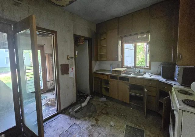 Photo 4 of Single family home for sale at 2656 Norwood Ave, Slayton, MN 56172 | MLS# 7091673 | Listing updated on 2026-09-15