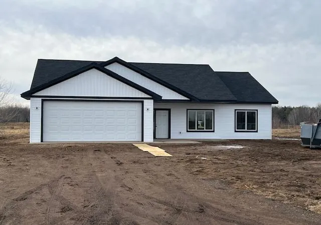 Photo 3 of Single family home for sale at 12085 Sunrise Rd, Harris, MN 55032 | MLS# 7091919 | Listing updated on 2026-09-10