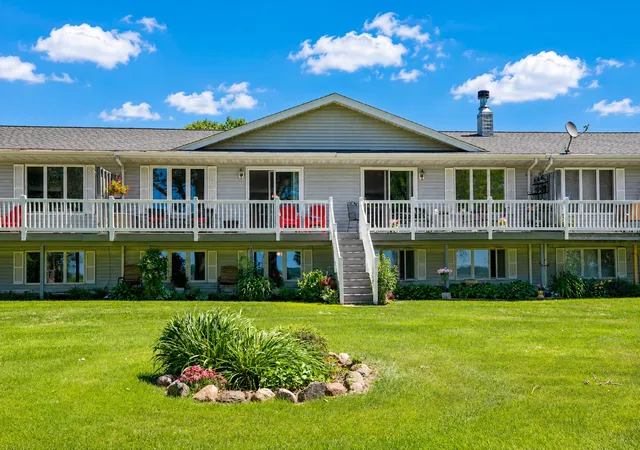 Photo 3 of Single family home for sale at 14747 Snake Trl, Waseca, MN 56093 | MLS# 7092292 | Listing updated on 2026-09-10