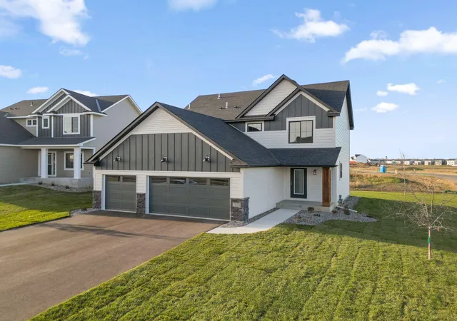 Photo 2 of Single family home for sale at 15029 Ardmullivan Ln, Rosemount, MN 55068 | MLS# 7092345 | Listing updated on 2026-09-11
