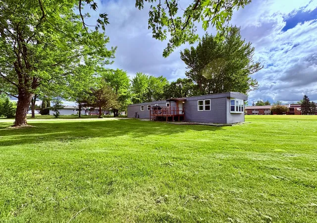 Photo 1 of Single family home for sale at 210 3rd Avenue Sw, Baudette, MN 56623 | MLS# 7092476 | Listing updated on 2026-09-14