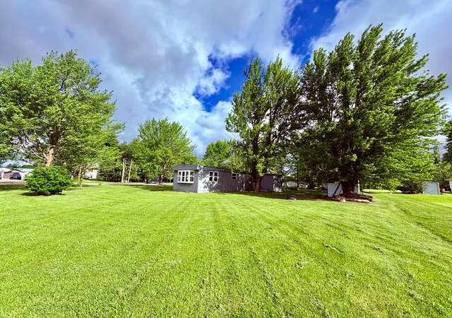 Photo 4 of Single family home for sale at 210 3rd Avenue SW, Baudette, MN 56623 | MLS# 7092476 | Listing updated on 2026-09-14