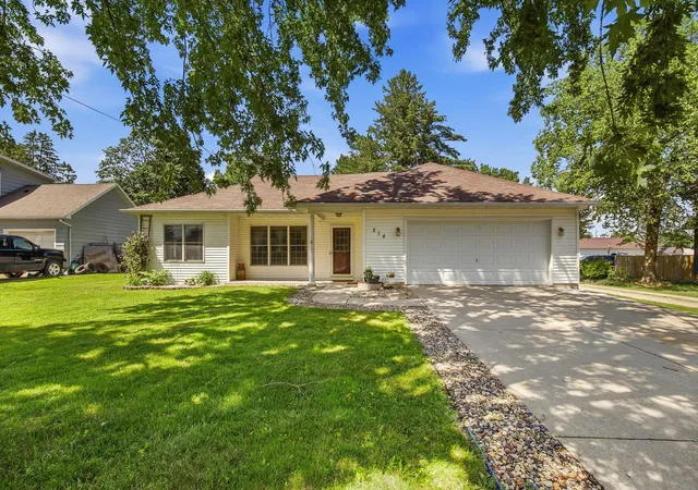 Photo 1 of Single family home for sale at 214 Trondheim Rd, Kenyon, MN 55946 | MLS# 7092584 | Listing updated on 2026-09-11