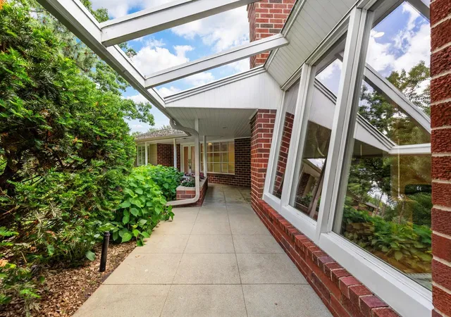 Photo 4 of Sale Pending at 7011 Willow Crk Rd, Eden Prairie, MN 55344 | MLS# 7093436 | Listing updated on 2026-09-11