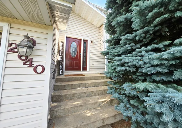 Photo 3 of Sale Pending at 2640 59th Street Nw, Rochester, MN 55901 | MLS# 7093738 | Listing updated on 2026-09-11
