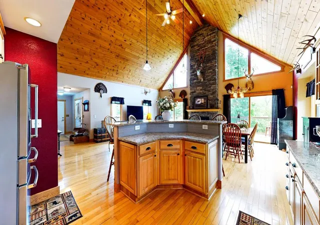 Photo 1 of Single family home for sale at 31631 Ma Dailey Rd, Utica, MN 55979 | MLS# 7093776 | Listing updated on 2026-09-10