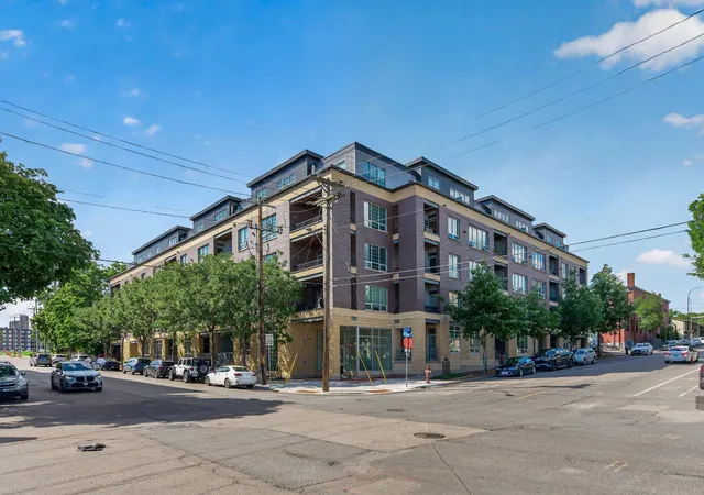 Photo 2 of Condo for sale at 521 2nd Street Se #301, Minneapolis, MN 55414 | MLS# 7093915 | Listing updated on 2026-09-15