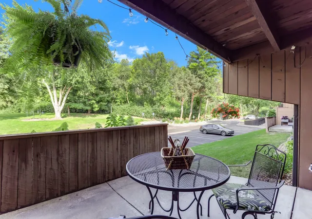 Condo for sale at 705 E Burnsville Pkwy #114, Burnsville, MN 55337 | MLS# 7094009