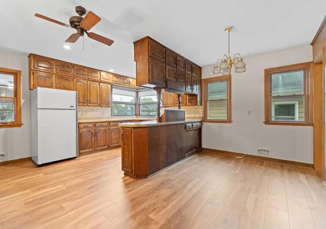Photo 4 of Single family home for sale at 145 6th Street NW, Plainview, MN 55964 | MLS# 7094109 | Listing updated on 2026-09-11