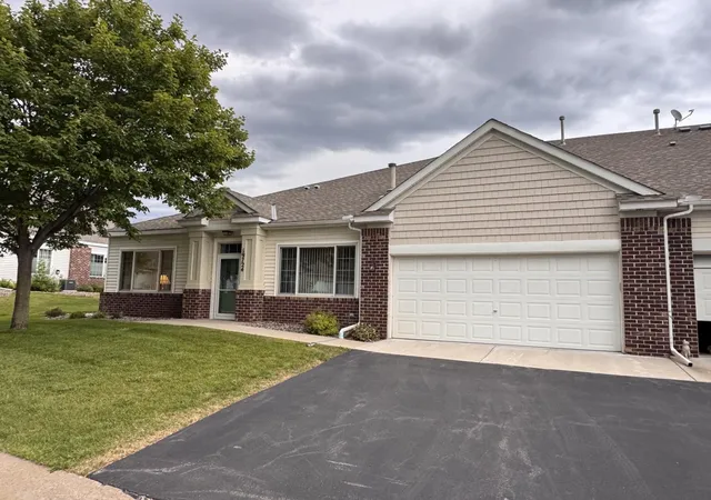 Photo 3 of Single family home for sale at 19724 Canary Path #106, Farmington, MN 55024 | MLS# 7094198 | Listing updated on 2026-09-15