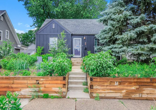 Photo 1 of Sale Pending at 973 Galvin Ave, Saint Paul, MN 55118 | MLS# 7094201 | Listing updated on 2026-09-10