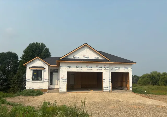 Photo 4 of Single family home for sale at 928 Milborne Ln NW, Rochester, MN 55901 | MLS# 7094524 | Listing updated on 2026-09-10