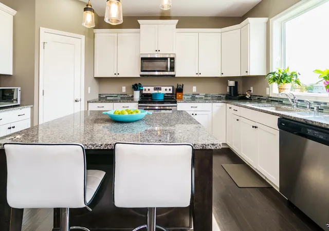 Photo 3 of Single family home for sale at 14000 Ashford Path, Rosemount, MN 55068 | MLS# 7094657 | Listing updated on 2026-09-09