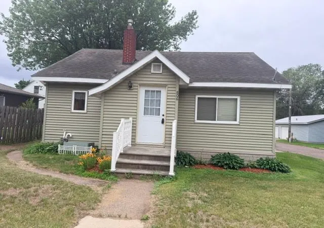 Photo 1 of Single family home for sale at 806 1st Avenue Ne, Little Falls, MN 56345 | MLS# 7095043 | Listing updated on 2026-09-12