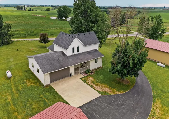 Photo 3 of Sale Pending at 42219 Highway 58 Blvd, Zumbrota, MN 55992 | MLS# 7095317 | Listing updated on 2026-09-11