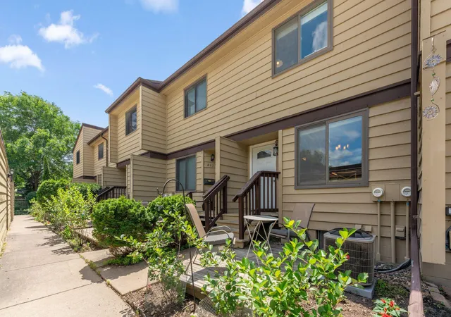 Photo 2 of Single family home for sale at 4113 France Ave S, Minneapolis, MN 55416 | MLS# 7095461 | Listing updated on 2026-09-14