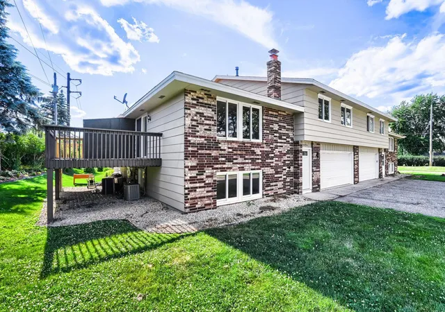 Photo 1 of Single family home for sale at 14956 Dodd Blvd, Rosemount, MN 55068 | MLS# 7096110 | Listing updated on 2026-09-10