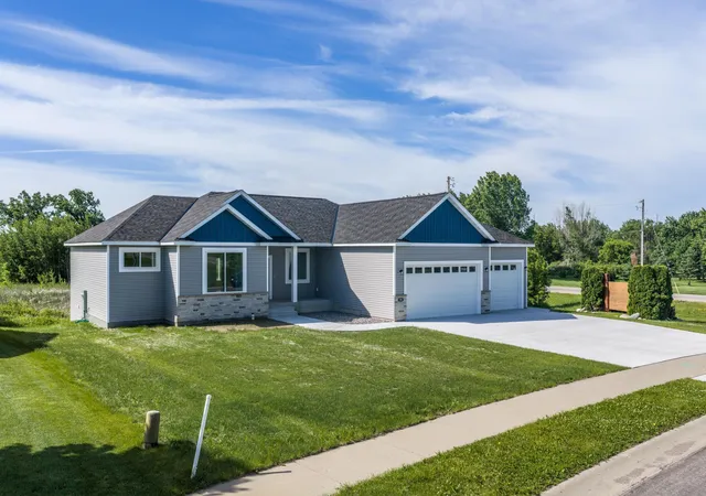 Photo 1 of Sale Pending at 100 Schwinghammer Dr, Albany, MN 56307 | MLS# 7096596 | Listing updated on 2026-09-14