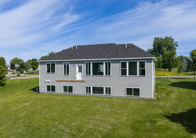 Photo 43 of Sale Pending at 100 Schwinghammer Dr, Albany, MN 56307 | MLS# 7096596 | Listing updated on 2026-09-14