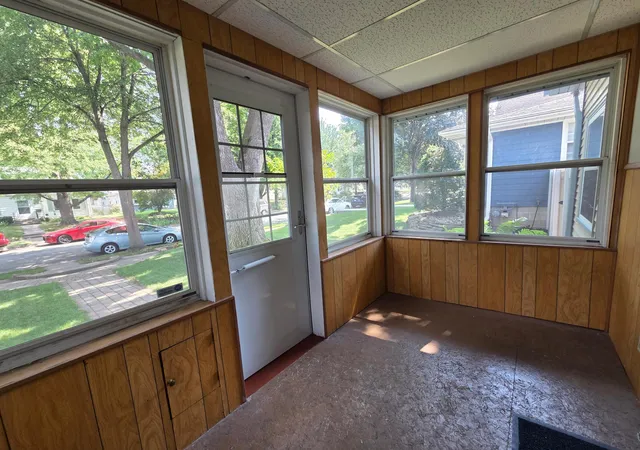 Photo 3 of Single family home for sale at 5610 37Th Ave S, Minneapolis, MN 55417 | MLS# 7097119 | Listing updated on 2026-09-10