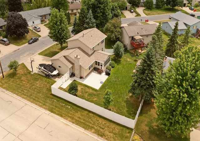 Photo 4 of Sale Pending at 819 3 1/2 Ave NW, Byron, MN 55920 | MLS# 7097657 | Listing updated on 2026-09-10