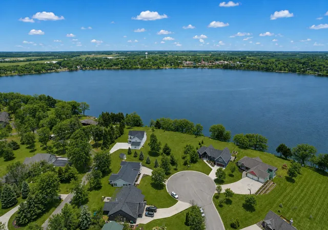 Photo 1 of Land for sale at 432 Lake Ct, Winsted, MN 55395 | MLS# 7098430 | Listing updated on 2026-09-11