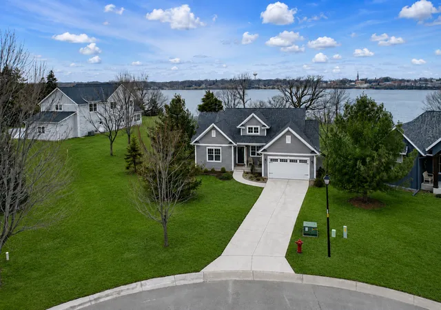 Photo 4 of Land for sale at 432 Lake Ct, Winsted, MN 55395 | MLS# 7098430 | Listing updated on 2026-09-11