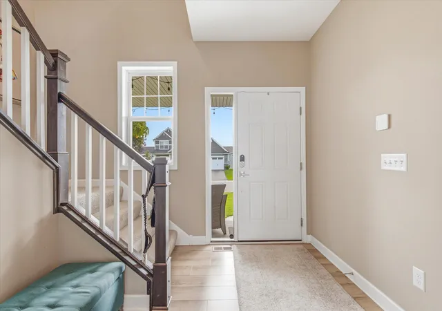 Photo 4 of Single family home for sale at 2113 Itasca Cir, Hugo, MN 55038 | MLS# 7098447 | Listing updated on 2026-09-10