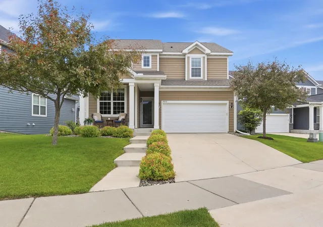 Photo 1 of Single family home for sale at 15652 Eddy Crk Way, Saint Paul, MN 55124 | MLS# 7098465 | Listing updated on 2026-09-10