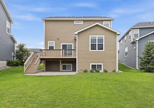 Photo 3 of Single family home for sale at 15652 Eddy Crk Way, Saint Paul, MN 55124 | MLS# 7098465 | Listing updated on 2026-09-10