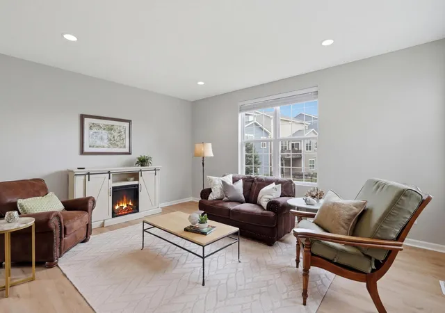 Photo 3 of Single family home for sale at 15652 Eddy Crk Way, Saint Paul, MN 55124 | MLS# 7098465 | Listing updated on 2026-09-10