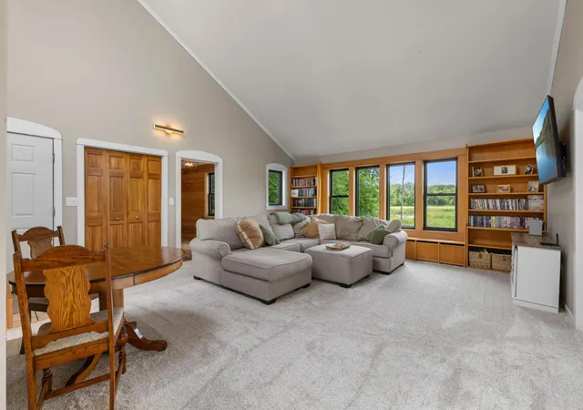 Photo 4 of Single family home for sale at 8870 202nd Street N, Forest Lake, MN 55025 | MLS# 7099187 | Listing updated on 2026-09-19