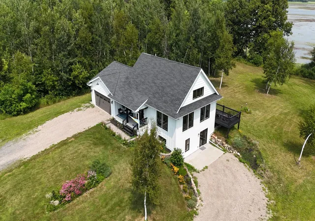 Photo 2 of Sale Pending at 28615 Quail Rd, Shafer, MN 55074 | MLS# 7099204 | Listing updated on 2026-09-29