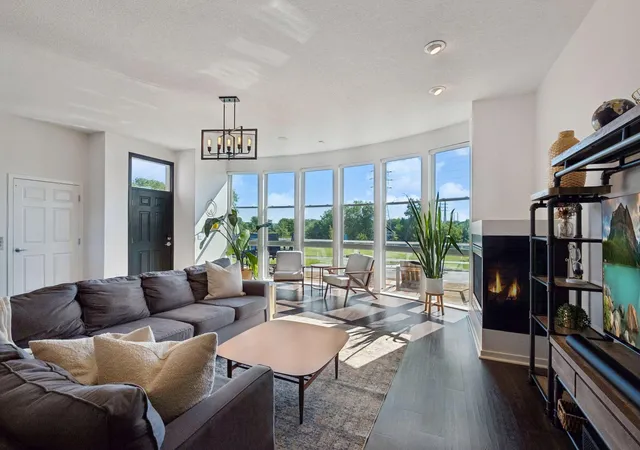 Photo 4 of Sale Pending at 2313 River Pointe Cir, Minneapolis, MN 55411 | MLS# 7099249 | Listing updated on 2026-09-15