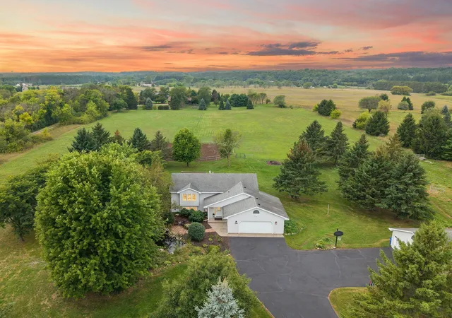 Photo 1 of Single family home for sale at 2008 100th Street, Somerset, WI 54025 | MLS# 7099668 | Listing updated on 2026-09-11