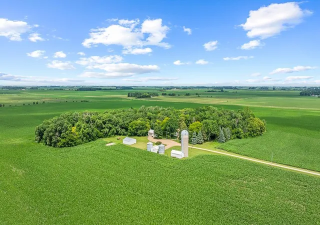 Photo 3 of Single family home for sale at 2765 390th Street, Boyd, MN 56218 | MLS# 7100123 | Listing updated on 2026-09-15